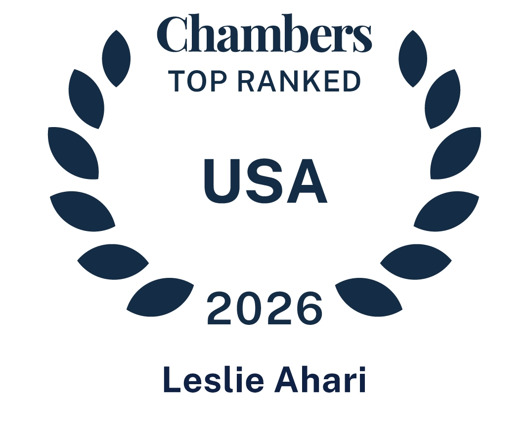 Ahari, Leslie (1)